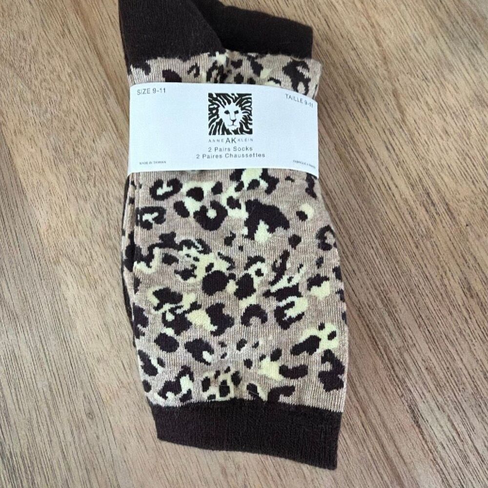 New Anne Klein 2 pair vintage women’s leopard socks